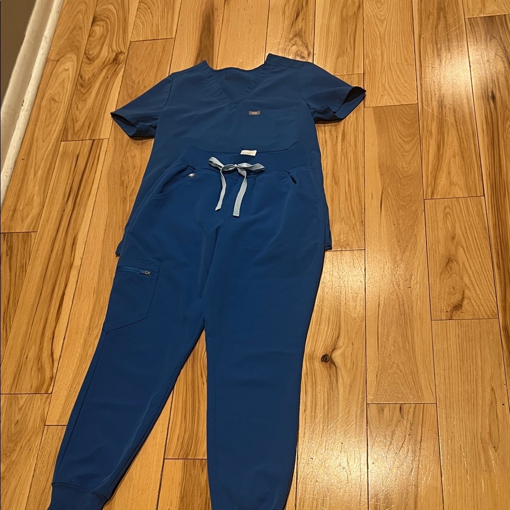 Figs Technical Collection in Blue